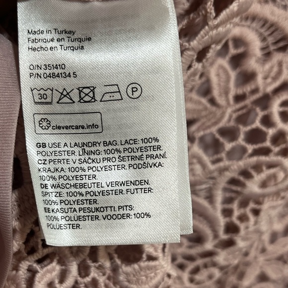 H&M Off-the-shoulder blush lace dress sz 6 - Picture 15 of 16